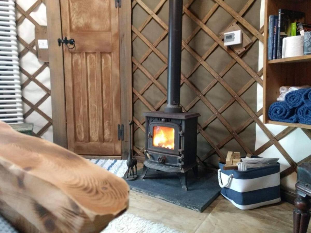 Bembridge Harbour Yurt - Log Burner - Wifi Villa ภายนอก รูปภาพ