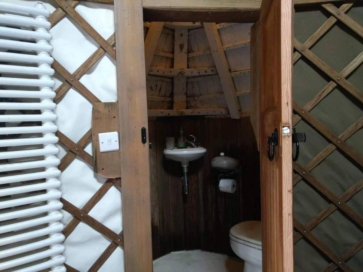 Bembridge Harbour Yurt - Log Burner - Wifi Villa ภายนอก รูปภาพ